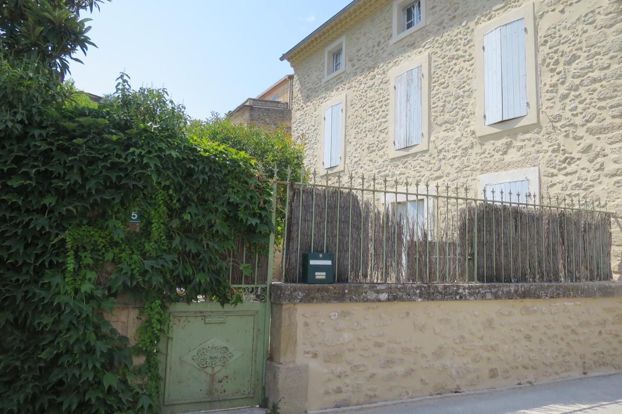 La Grotte Apartment Serignan-du-Comtat Bagian luar foto