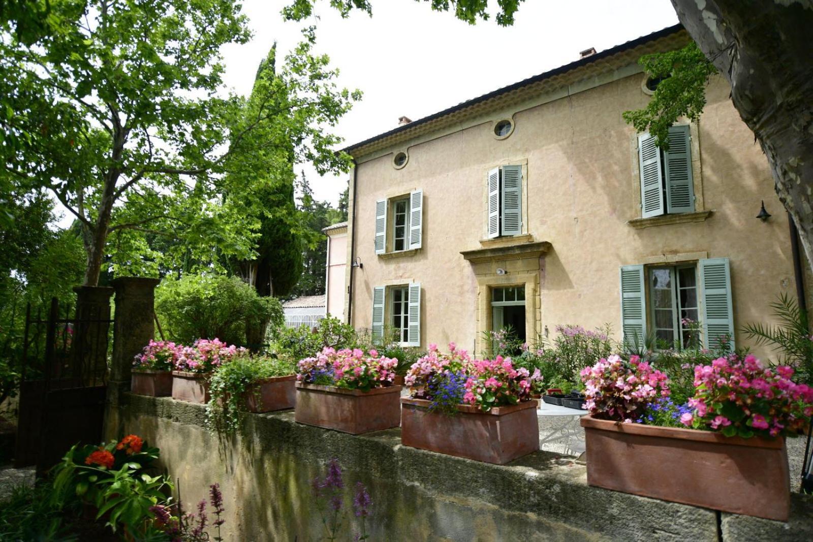 La Grotte Apartment Serignan-du-Comtat Bagian luar foto